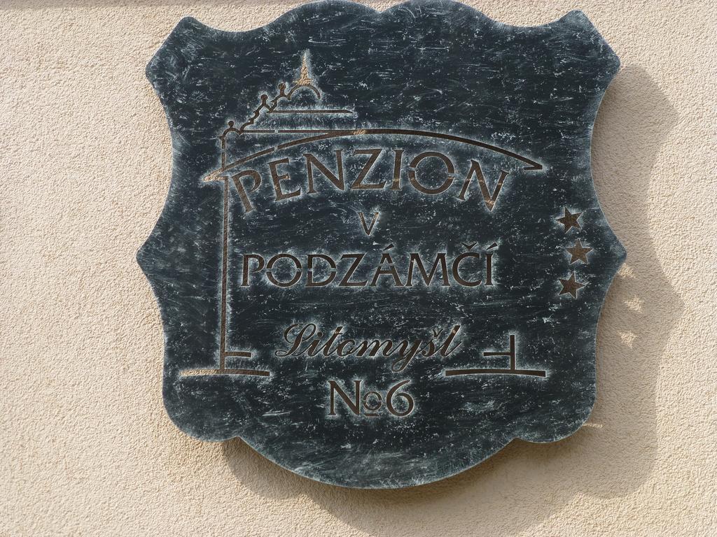 Penzion V Podzamci Litomyšl Extérieur photo